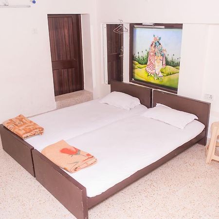 כלכותה New Metro Guest House מראה חיצוני תמונה
